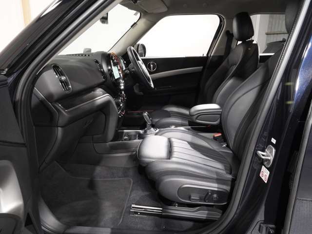 ■納車に関して・・・当社、ミニ専門店イールは皆様へ心を込めて納車いたします！■北海道から沖縄まで陸送業者にてお届けいたします■詳しくは販売スタッフまでお問合せください。