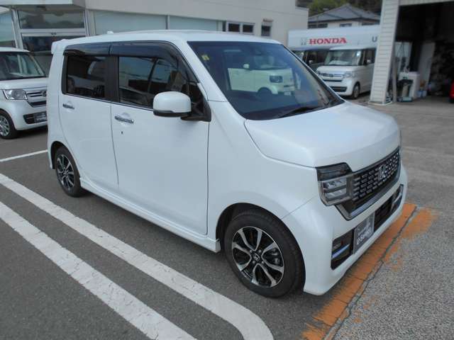 省電力で、明るく遠くまで照らすLEDヘッドライトです☆