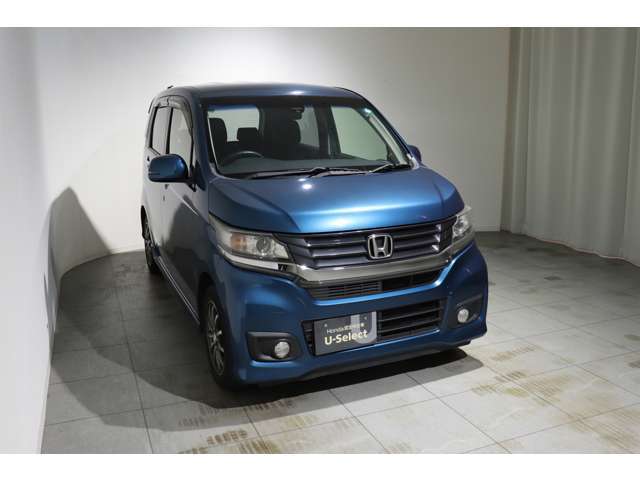 中古車は一点限りのものとなるため、ご検討中に売り切れてしまう場合がございます。予めご了承ください。お問い合わせお待ちしております♪