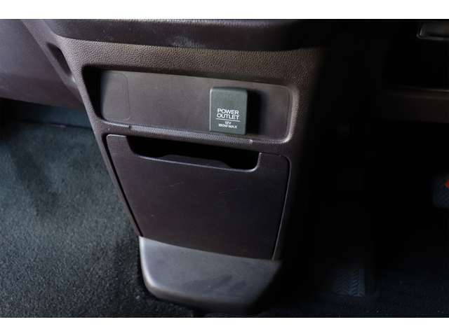 スマートフォンなどの充電も可能です！長距離の移動も安心です♪