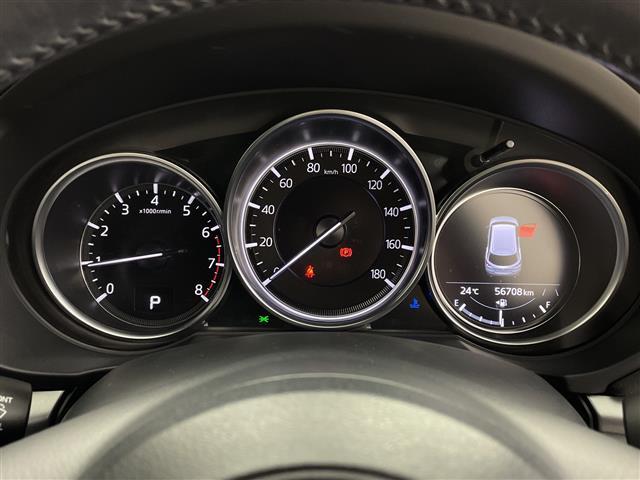 【スピードメーター】メーターがシンプルで見やすく運転しやすいですね！