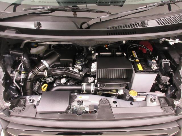 たとえばダイハツのお店にある、たくさんのスマアシ搭載車は、正常に作動する事をしっかり確認します。