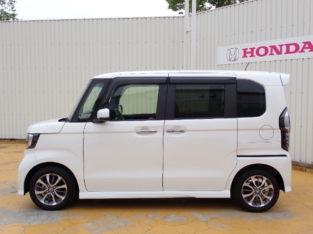 ★当社には整備工場を併設しており、車検、点検整備、何でもお任せ下さい！ホンダ車のプロが揃ってます！