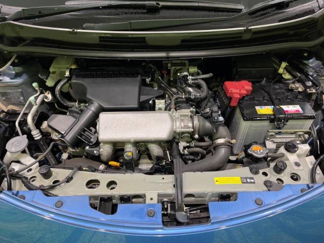 親切・丁寧な専門メカニックスタッフが応対！・車検・点検整備・事故等の修理などアフターサービスも安心。お車のカスタマイズもネクステージのサービススタッフまでご相談ください！
