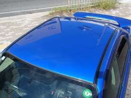 ボンネット、ルーフ共に塗装コンディション良好！