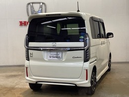 Honda認定中古車 U-Selectは3つの安心をお約束します。　1　Hondaのプロが整備した安心。 2　第三者機関がチェックした安心。　3　購入後もHondaが保証する安心。