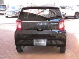 外装樹脂部分の黒さを復活させる『樹脂コーティング』や、車台下回りの錆止め『ラストナイザー』等も施工可能です！！車内を清潔に保つ為の『銅イオンコーティング』や『シートコーティング』等も施工可能です！