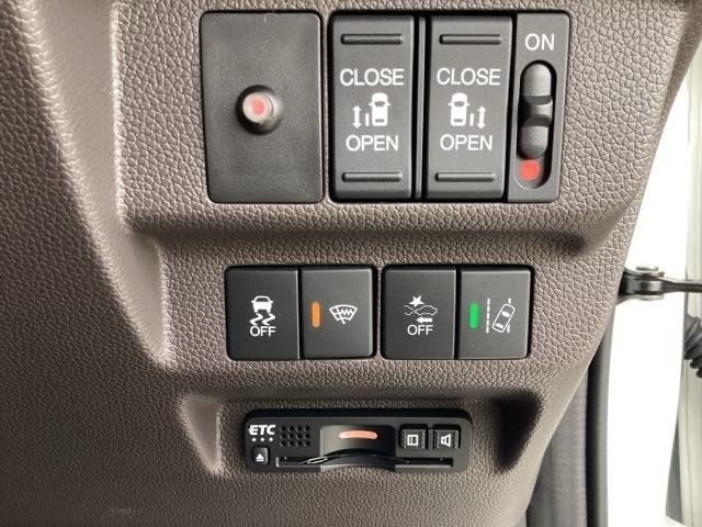 この度は、当店のお車をご覧いただきまして誠にありがとうございます。お気軽にお問い合わせください。
