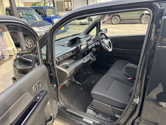 ★シートの状態です★内装バッチリ仕上げてます♪小郡車輌アフターサービスも充実！！オイル交換・整備点検・車検点検・代車貸出無料サービス実施中！防衛省共済組合指定店