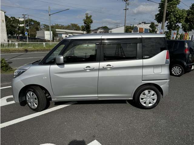 来店の際は事前にお電話頂けますとスムーズにお車をお見せ出来ますので、お気軽に連絡をください！いい車が安い☆彡いい車屋さん♪052-619-6662スタッフ一同心よりお待ちしております！仕上げも他社には負けません！