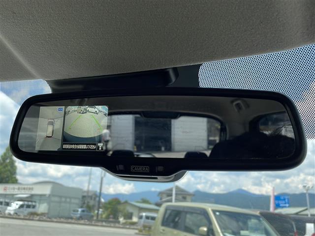 ガリバーグループの在庫車をドルフィネットシステムで店内のPCでご紹介も致します。日本全国どこにあるクルマでも当店でお手続き、ご納車ができます。お気に入りでピッタリのクルマがきっと見つかります！！
