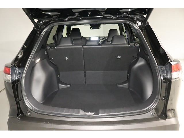 ラゲージスペースは、日常使いには充分な容量を確保！