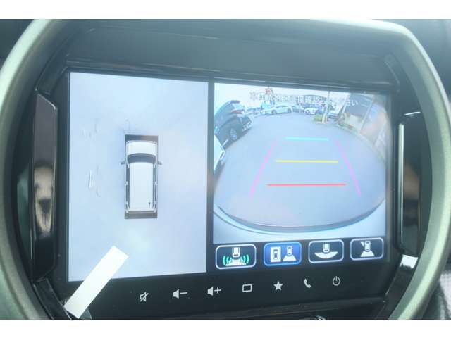 ＜純正9型ナビ＞　＜TVフルセグ＞　CD　DVD　Bluetooth　パノラマビューモニター　バックカメラ　シートヒーター　後席パーソナルテーブル　LEDヘッドライト　スズキセーフティサポート