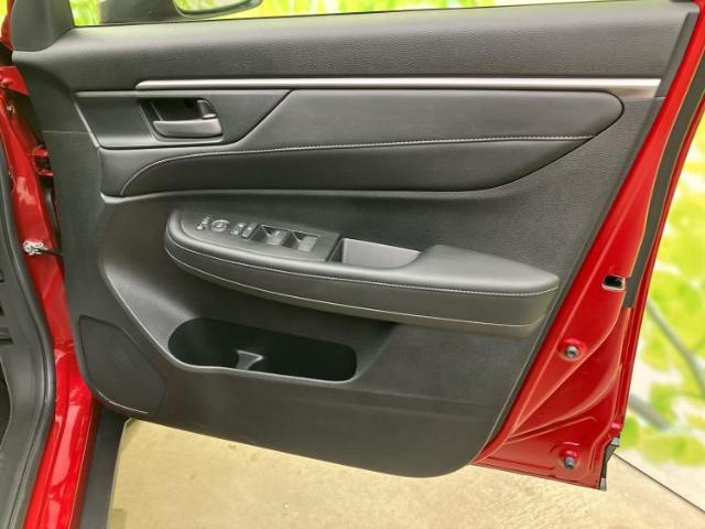 WECARSの在庫ページをご覧いただき誠にありがとうございます！WECARSは「お客様第一」をモットーにお客様のカーライフを全力でサポートいたします！