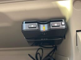 【ETC】高速道路の料金所をストレスなく通過！話題のスポットやサービスエリアに多い「スマートIC」利用時は必須のアイテムです。当店でセットアップを実施、ご納車当日からすぐにご利用いただけます！