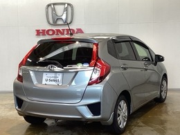 Honda認定中古車 U-Selectは3つの安心をお約束します。　1　Hondaのプロが整備した安心。 2　第三者機関がチェックした安心。　3　購入後もHondaが保証する安心。
