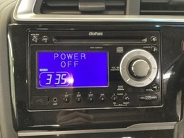 Gathers純正CD・USBコンポにはCD再生のほかに、AUX入力端子・USB端子がついてますので外部入力から音楽などを楽しめます。