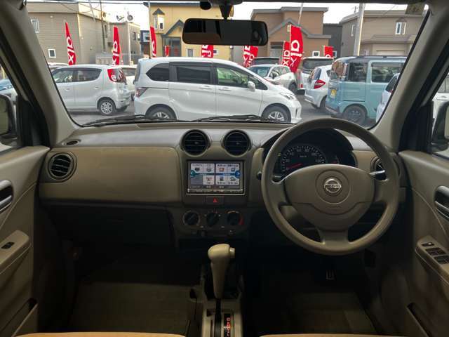 いまお乗りいただいているお車でも、気になるキズ・ヘコミが御座いましたら是非ご相談ください！保険を取り扱った修理も承っております！