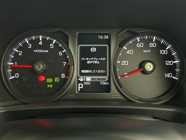 【スピードメーター】メーターがシンプルで見やすく運転しやすいですね！