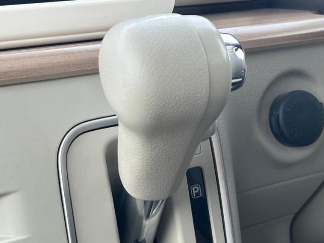 お車に合わせて無料保証以外にも、保証範囲、期間、距離を拡充させた有料保証もご用意しております！中古車の購入が初めてで不安・・・というお客様もご安心ください！