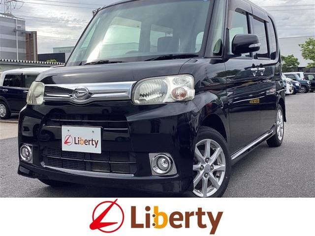 ■□■□■ グループ年間総販売台数は20000台！！  販売分だけ仕入れるので、最新の車が在庫に並びます！！  ■□■□■