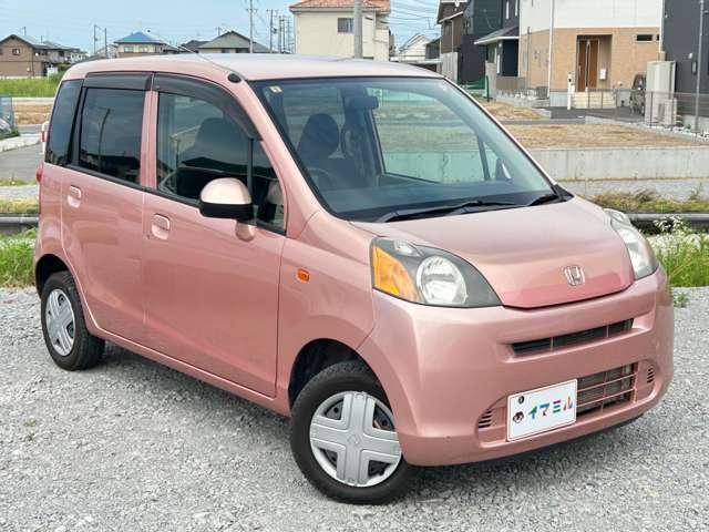 ホンダを代表する軽自動車のひとつ「ライフ」です。