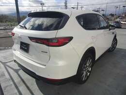 専門工場にて内装クリーニング実施後のご納車になります。※車両によっては写真撮影時にクリーニングが未実施の場合がございます。※掲載直後の車両の場合クリーニング実施に伴い現車が店頭に無い場合がございます。