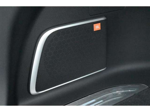 ◆JBL エンクロージャー サブウーハー 装備