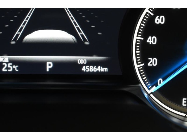 走行距離：45，864km（撮影時）　ご来店時や納車時には展示の移動や整備などで、若干 距離が進んでいる場合がございます。
