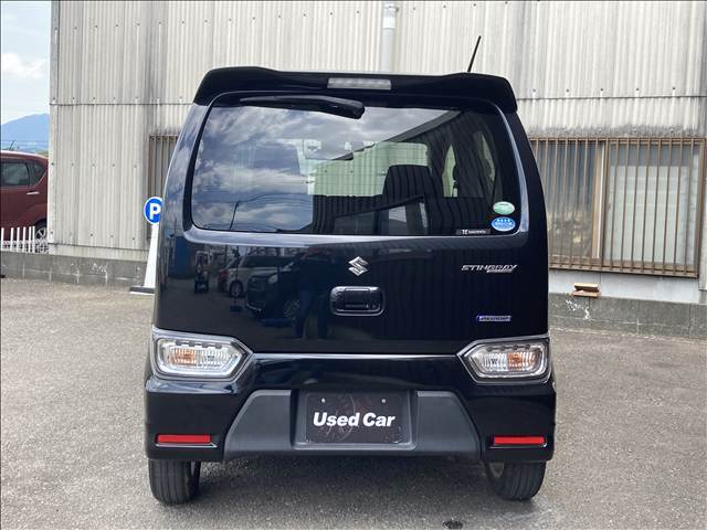 ★軽スマイル福岡店は、福岡県糟屋郡粕屋町に店舗がある中古軽自動車専門店です！朝10時～夜19時まで営業中です！※水曜日は定休日となっております。