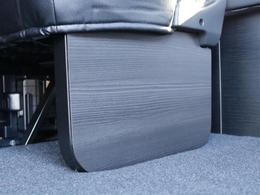 黒木目フットパネル☆ 高級感が増します♪