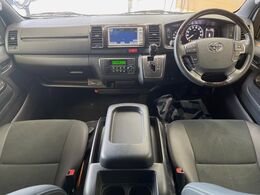 グループ総在庫数約30，000台！！全国の系列店からメーカー・車種問わずご紹介出来るので、あなたにピッタリのお車が見つかるはずです♪まずはお問い合わせ下さい☆