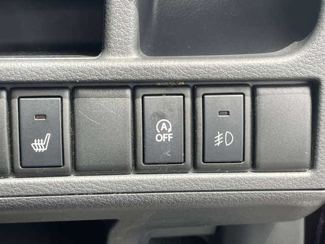 運転席シートヒーターが標準装備になります。