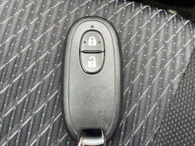 遠隔で施錠ができる！【スマートキー】も装備されております！！