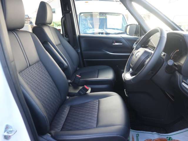 ●ご成約頂いたお車はワコーズのエンジンオイルに交換してお渡しさせていただいています。オイルにもこだわったお店です。