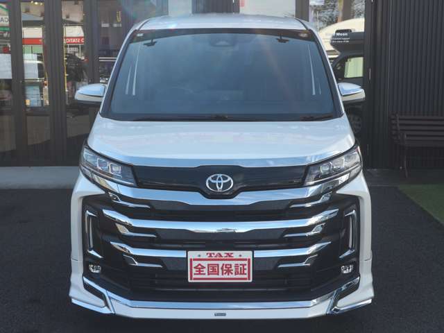 ●全車3か月又は3000kmの全国無料保証が付いています。もっと長く保証が欲しいといったお客様には最長7年まで期間が選べる延長保証もご用意しています。（有料）