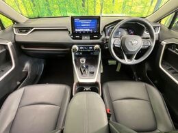 グループ総在庫数約30，000台！！全国の系列店からメーカー・車種問わずご紹介出来るので、あなたにピッタリのお車が見つかるはずです♪まずはお問い合わせ下さい☆