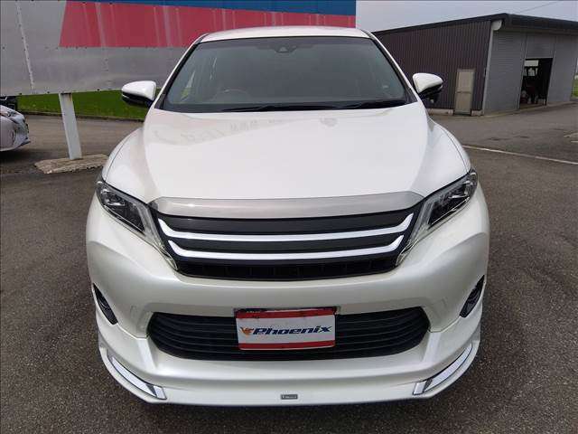 車輌販売・保険・整備・保証・板金塗装・車検・ロードサービスと車のことならフェニックスにお任せ下さい！いつでもあなたをサポート致します！