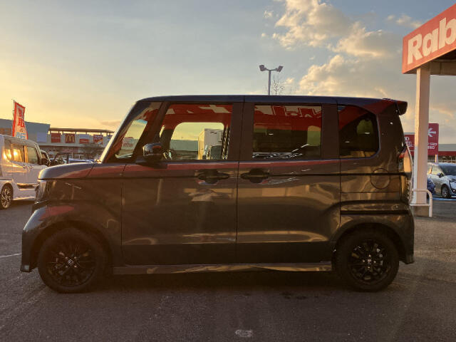 お車の知識が無くても大丈夫です！お客様にぴったりのお車をご案内させていただきます。