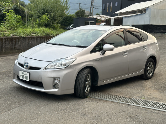 掲載していないお車も喜んでお探し致します☆『この車のこれくらいの走行距離・・』『この車のこの装備が・・』等、お客様のご希望をなんなりとお申し付けください！各種オークションより念入りにお探し致します♪