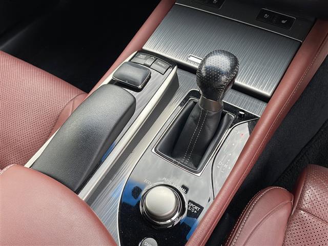 【　シフト　】シフトも操作しやすく快適なドライブを楽しんでいただけます♪