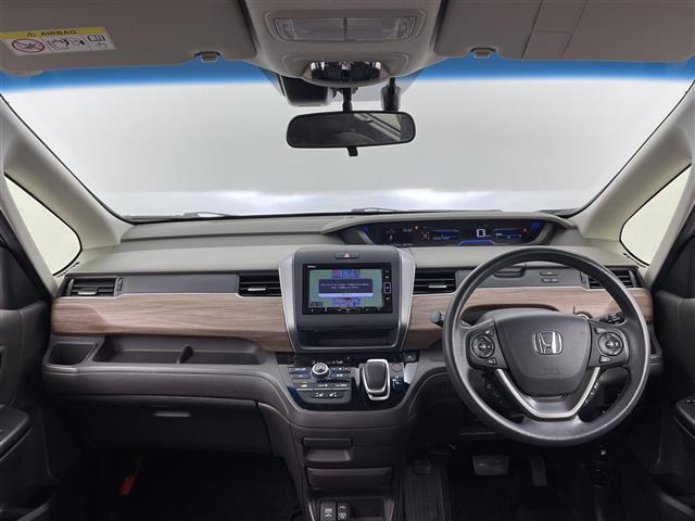 【インパネ全体】『インパネ全体』の画像になります。写真の内容に関してご不明点、ご質問等がございましたらお気軽にガリバー店舗までお問い合わせください。