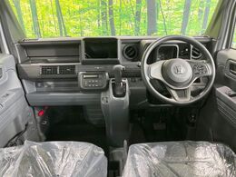 グループ総在庫数約30，000台！！全国の系列店からメーカー・車種問わずご紹介出来るので、あなたにピッタリのお車が見つかるはずです♪まずはお問い合わせ下さい☆