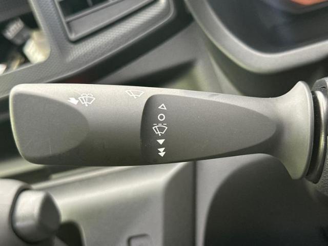ナビ、ドラレコ、ETC、フリップダウンモニター、デジタルインナーミラーetc…後付け可能です！オプションも豊富に取り揃えておりますのでご安心ください！