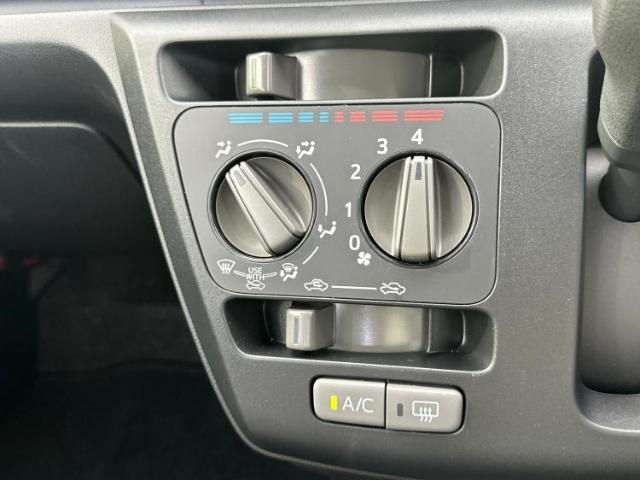 お車に合わせて無料保証以外にも、保証範囲、期間、距離を拡充させた有料保証もご用意しております！中古車の購入が初めてで不安・・・というお客様もご安心ください！