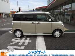 下取した車両をそのまま展示するダイレクト販売なのでお買い得価格です。