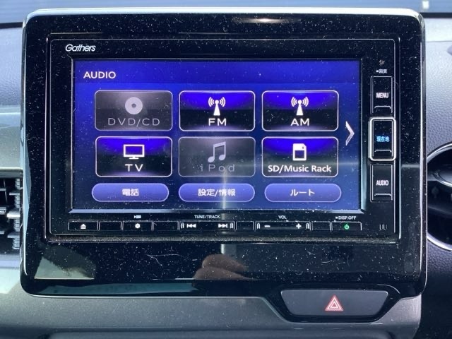 純正ナビです。AM/FM、CDはもちろんBluetoothでお好きな音楽お楽しみいただけます。