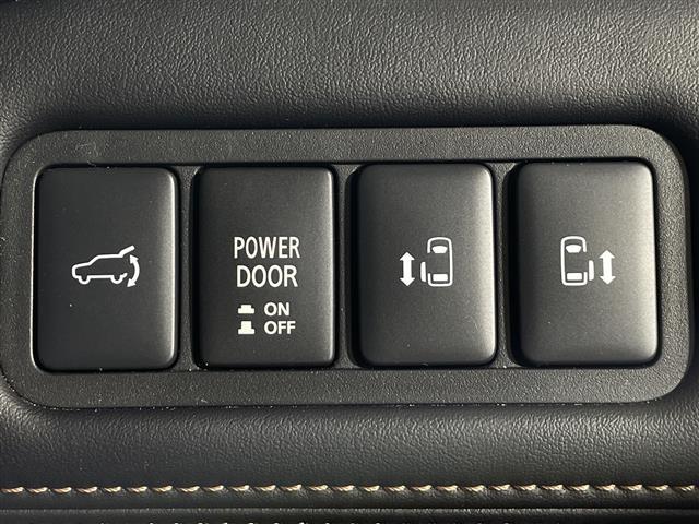 店頭在庫以外にも全国約4万台※の在庫から、ぴったりな1台をご提案します！※2023年10月現在の在庫台数です。売約済の可能性があります。