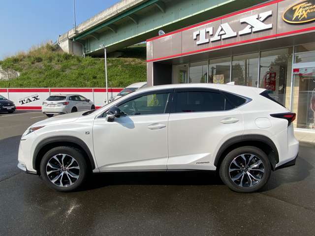 ■全国納車大歓迎■　☆安心と信頼のタックス宮城野☆本店☆展示台数　約100台　お気に入りの一台を見つけて下さいね！！