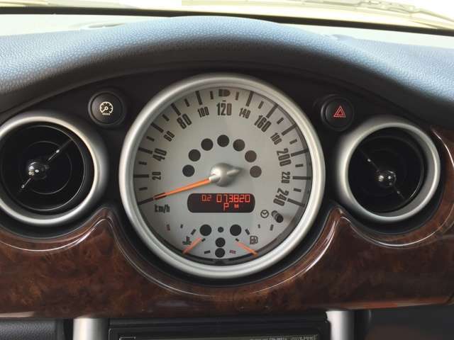 全国ご納車いたしますのでお気軽にご相談下さい。